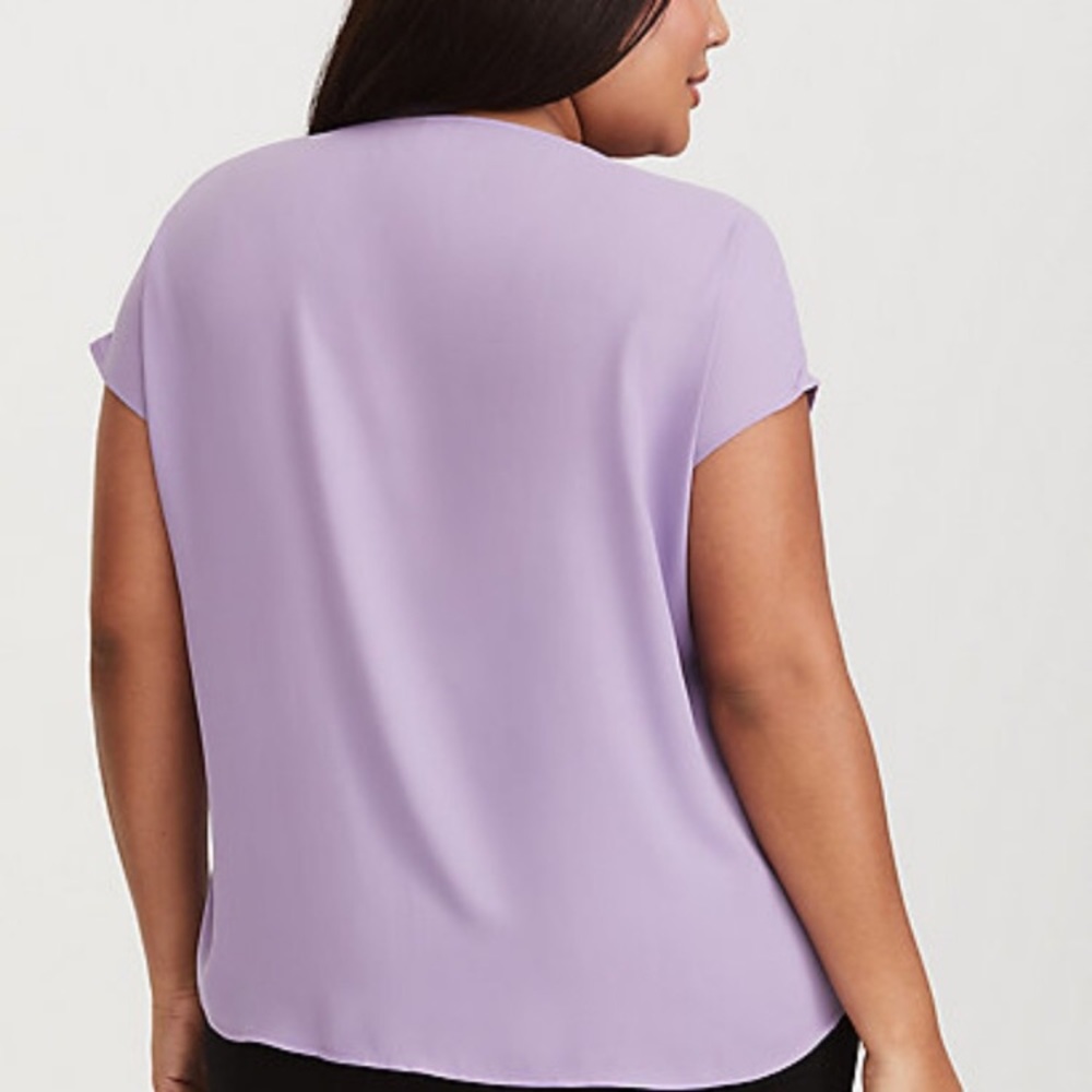 NWT Torrid Purple Top With Black Lace Neckline - Picture 3 of 3